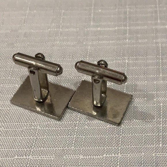 5/$25 Chrome cufflinks. 1950s. Rockabilly Perfect like new. Unsigned. - Picture 2 of 2